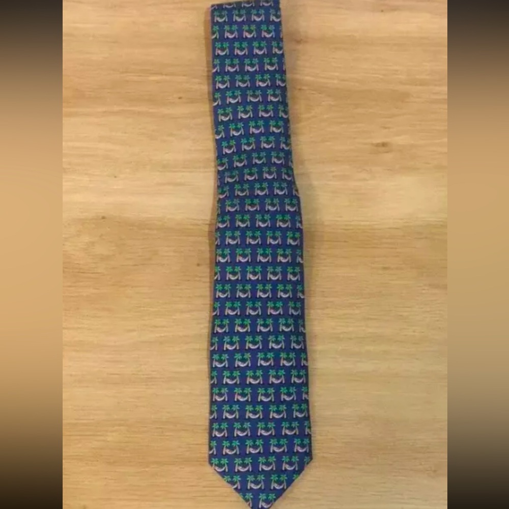 New Vineyard Vines Martha's Vineyard Silk Neck Tie Vibrant Santa 🎅